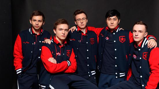 S15八强赛形势分析 LPL面临挑战 BLG或将迎战T1